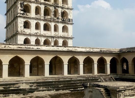 india/south-india/landmark/gingee-fort