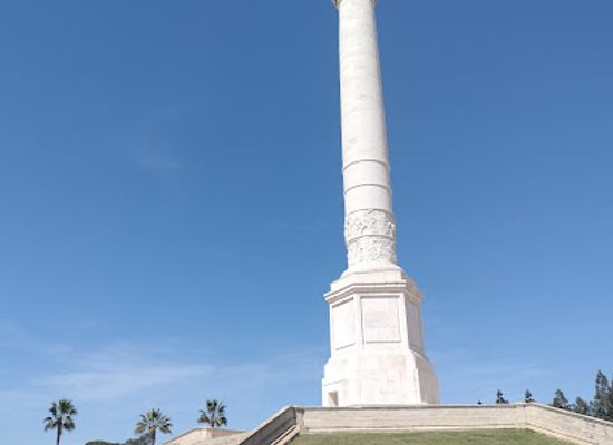 spain/huelva/landmark/monumento-a-los-descubridores