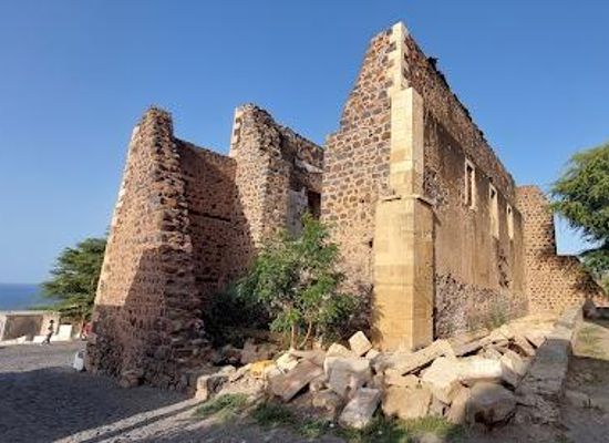 cabo-verde/vila-do-maio/landmark/se-cathedral-ruins