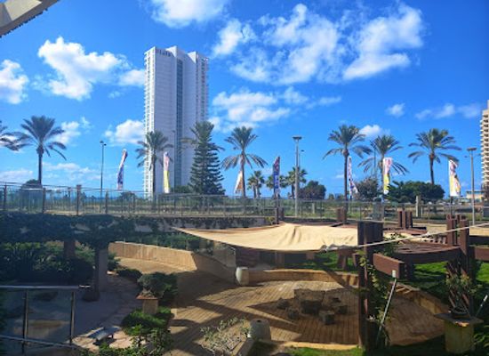 israel/netanya/ir-yamim/landmark/planetanya-planetarium-netanya