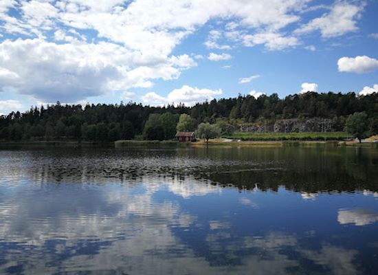 sweden/scania/restaurant/scania-lake-house