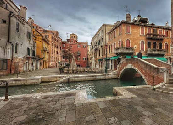 italy/venice/landmark/church-of-saint-mary-of-miracles