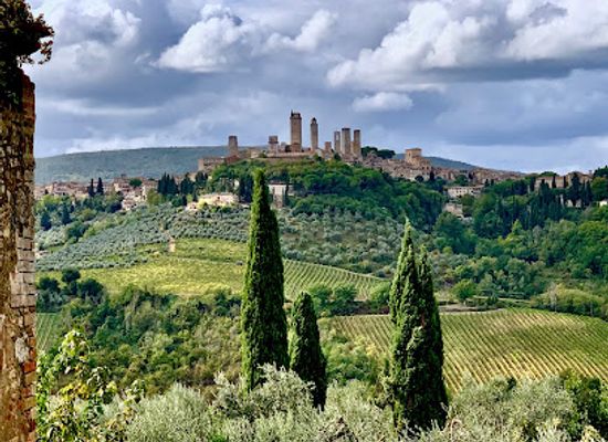 italy/chianti-classico/landmark/chianti-wine-tour