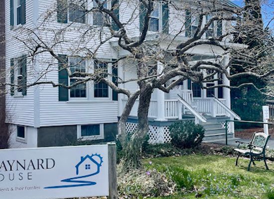 vermont/upper-valley/landmark/maynard-house