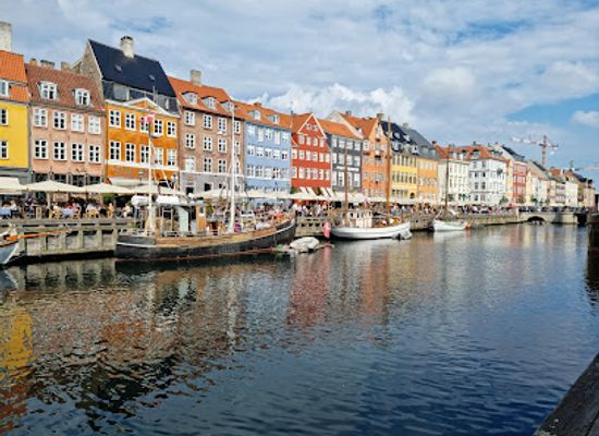 denmark/zealand/landmark/nyhavn