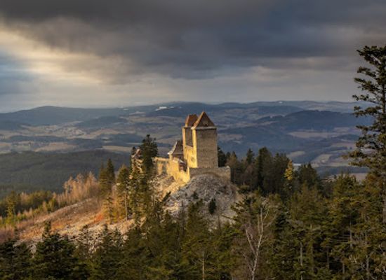 czechia/sumava-national-park/landmark/castle-kasperk