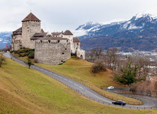liechtenstein/ruggell-region/landmark/vaduz-castle