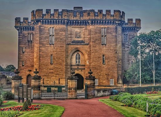 united-kingdom/northumberland/landmark/morpeth-clock-tower
