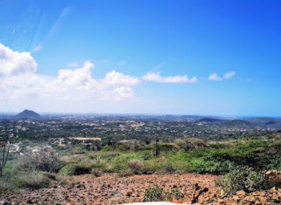 aruba/oranjestad/landmark/arikok-mountain