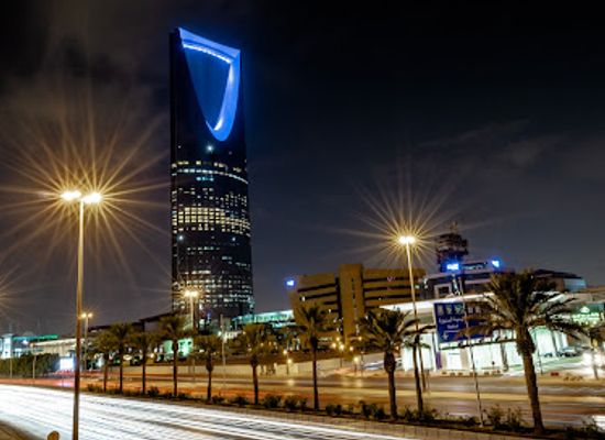 saudi-arabia/riyadh/al-olaya/landmark/kingdom-centre-tower
