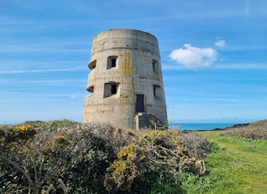 guernsey/rousse-tower/landmark/prevote-observation-tower-m5