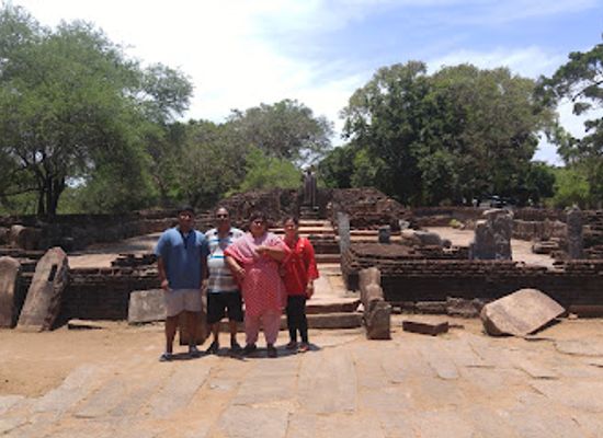 sri-lanka/eastern-province/landmark/velgam-vehera-buddhist-temple