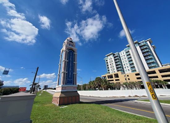 florida/st-petersburg/downtown-st-petersburg/landmark/welcome-to-st-petersburg-sign