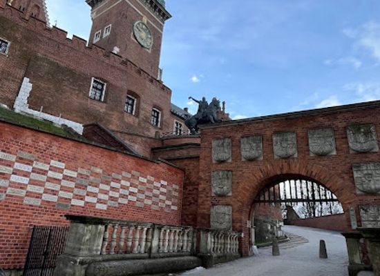 poland/krakow/stare-miasto-old-town/landmark/reprezentacyjne-komnaty-krolewskie