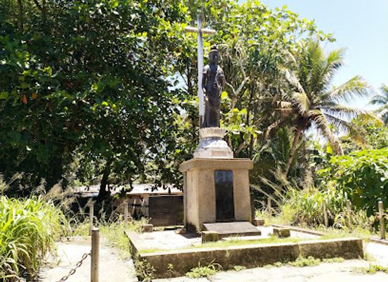 micronesia/kolonia/landmark/town-gymnasium