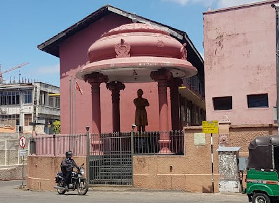 sri-lanka/colombo/landmark/statue-of-vivekananda