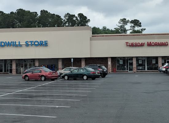 louisiana/slidell/landmark/plaza-190-shopping-center
