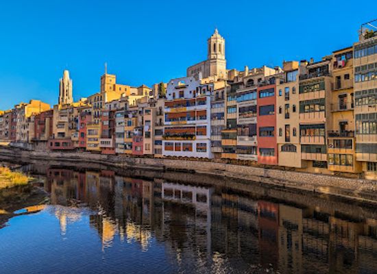 spain/girona/landmark/casc-antic-de-girona
