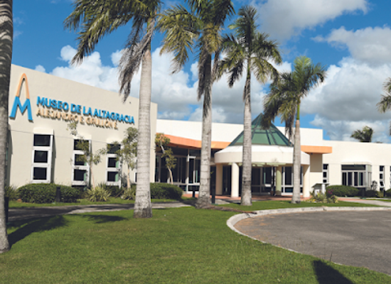 dominican-republic/higuey-region/landmark/museo-de-la-altagracia-alejandro-e-grullon-e