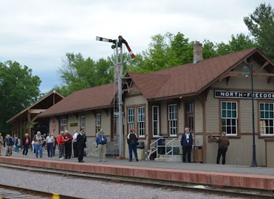 wisconsin/northwoods/landmark/mid-continent-railway-museum