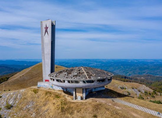 bulgaria/southeast-bulgaria/landmark/khadzhi-dimitur