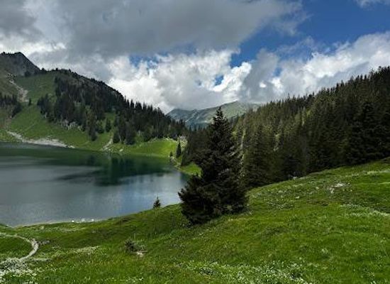 switzerland/bernese-oberland/landmark/stockhorn