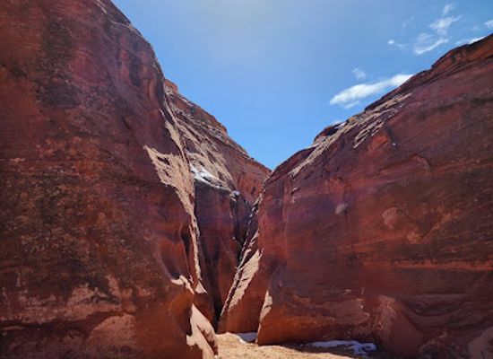 arizona/lake-powell/landmark/black-streak-canyon-tours