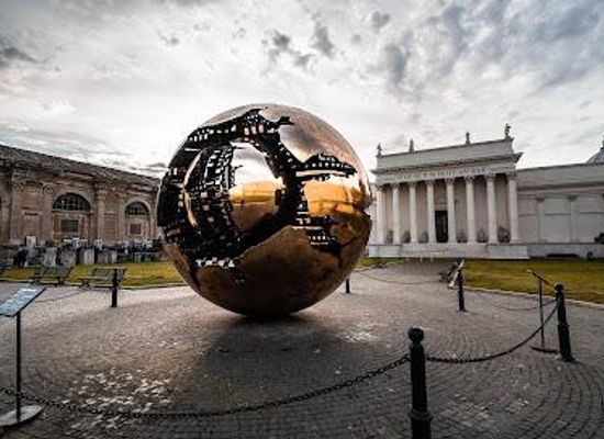 vatican-city/belvedere-courtyard/landmark/sphere-within-sphere