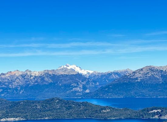 chile/patagonia/landmark/cerro-bayo