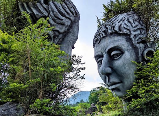 vietnam/dalat/landmark/clay-tunnel