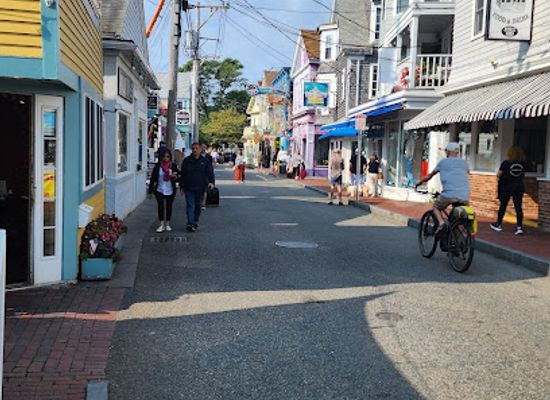 massachusetts/provincetown/landmark/provincetown-whale-watch-tickets