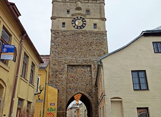 czechia/bohemia/landmark/the-gate-of-holy-mother