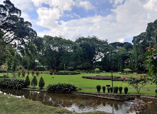 indonesia/west-java/landmark/bogor-botanical-gardens