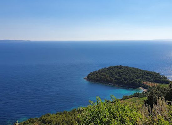 croatia/peljesac-peninsula/landmark/dingac-tunnel