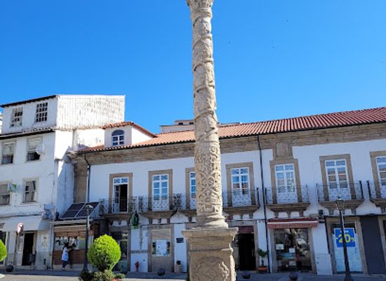 portugal/braganca/landmark/praca-da-se