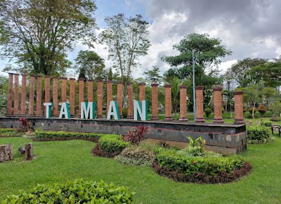 indonesia/balikpapan/landmark/taman-tiga-generasi-sepinggan-baru