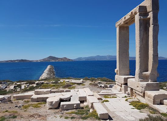greece/naxos/landmark/temple-of-apollo