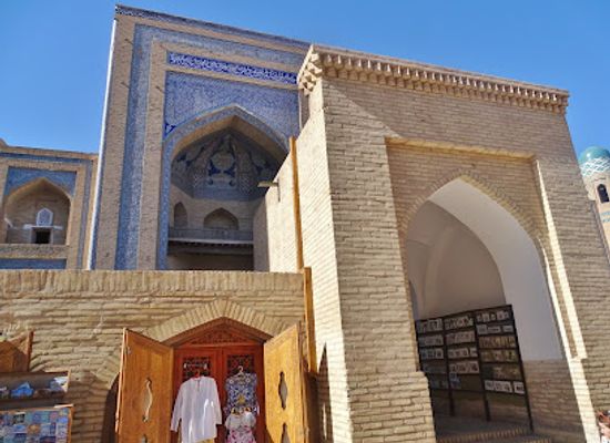 uzbekistan/khorezm-region/landmark/mohammed-amin-khan-madrassah