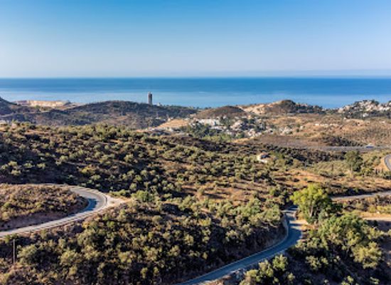 spain/malaga/el-palo/landmark/carretera-de-olias-el-palo