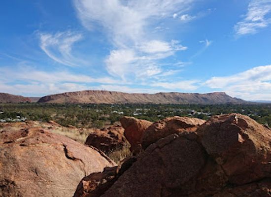 australia/macdonnell-ranges/landmark/olive-pink-botanic-garden