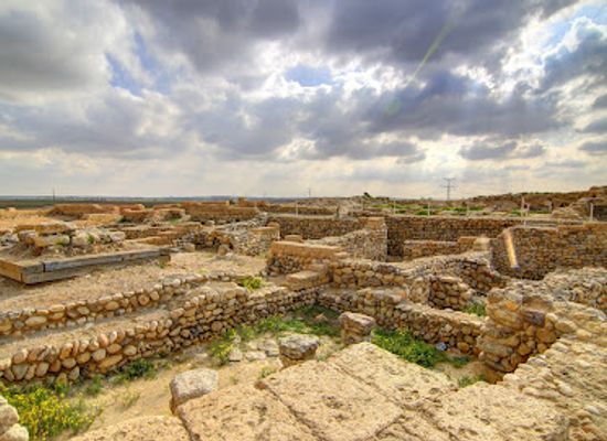israel/negev/landmark/tel-be-er-sheba