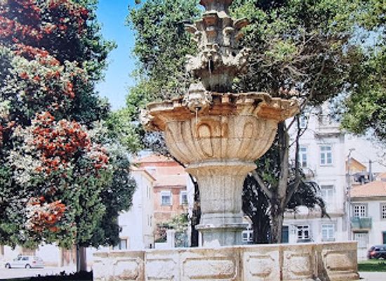 portugal/porto/foz-do-douro/landmark/chafariz-do-passeio-alegre