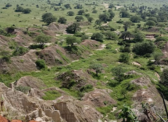 angola/moxico-plains/landmark/viewpoint-of-the-moon