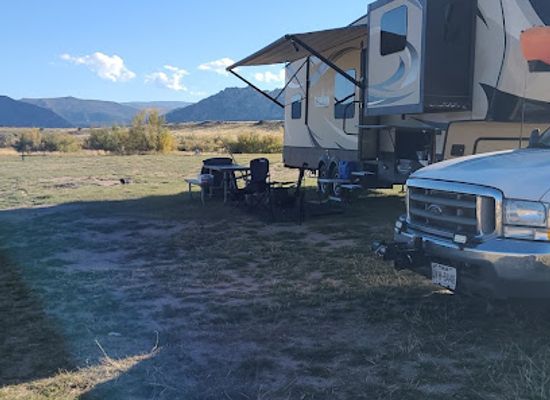 utah/flaming-gorge-national-recreation-area/landmark/stateline-cove-campground