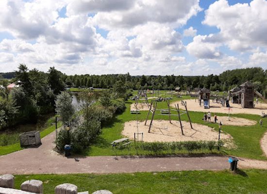 netherlands/west-friesland/landmark/speelpark-de-swaan
