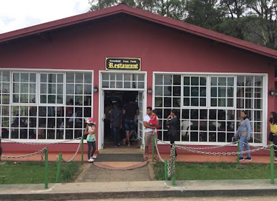 sri-lanka/central-province/landmark/ambewela-farms