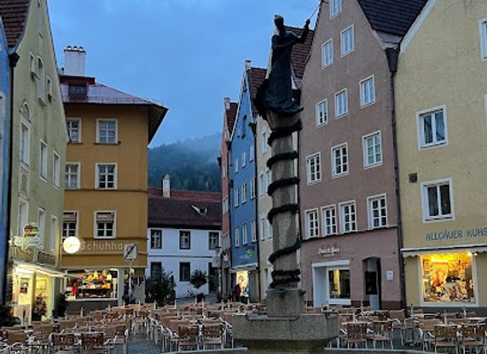 germany/fussen/landmark/stadtbrunnen