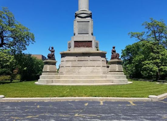 illinois/oak-lawn/landmark/douglas-tomb-state-historic-site