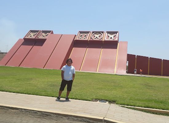 peru/lambayeque/landmark/royal-tombs-of-sipan-museum