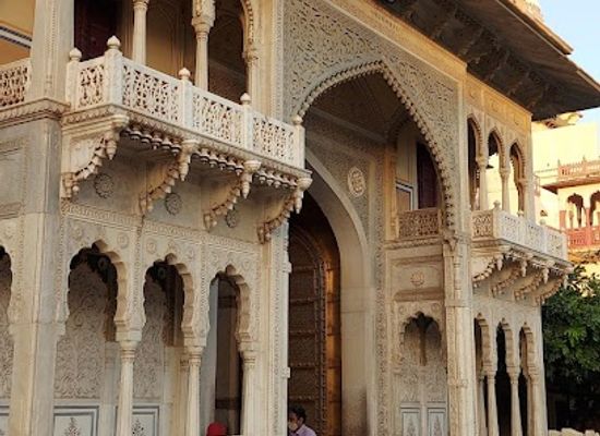 india/jaipur/city-palace/landmark/garden-of-city-palace